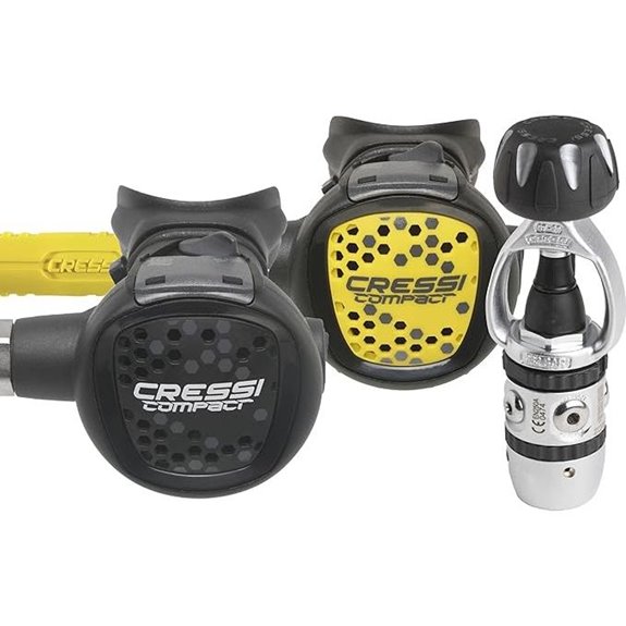 Cressi Scuba Regulator Kit with Compact Stages